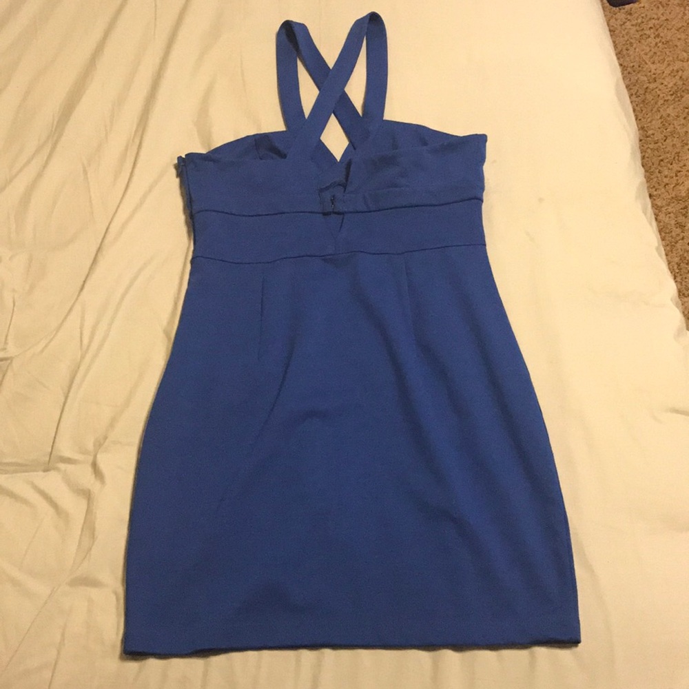 Dress - Picture 2 of 2